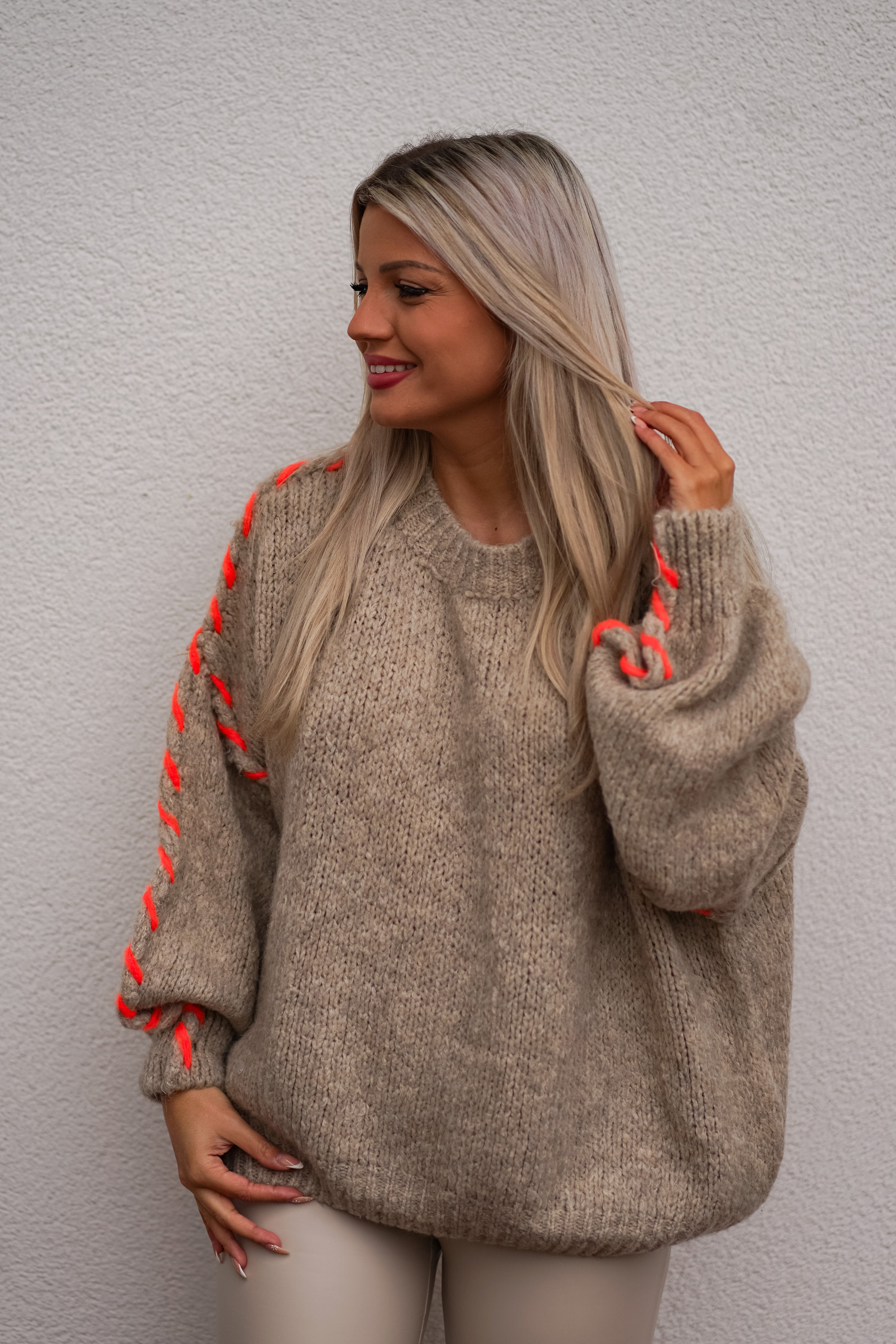Pullover mit Kontrastnaht