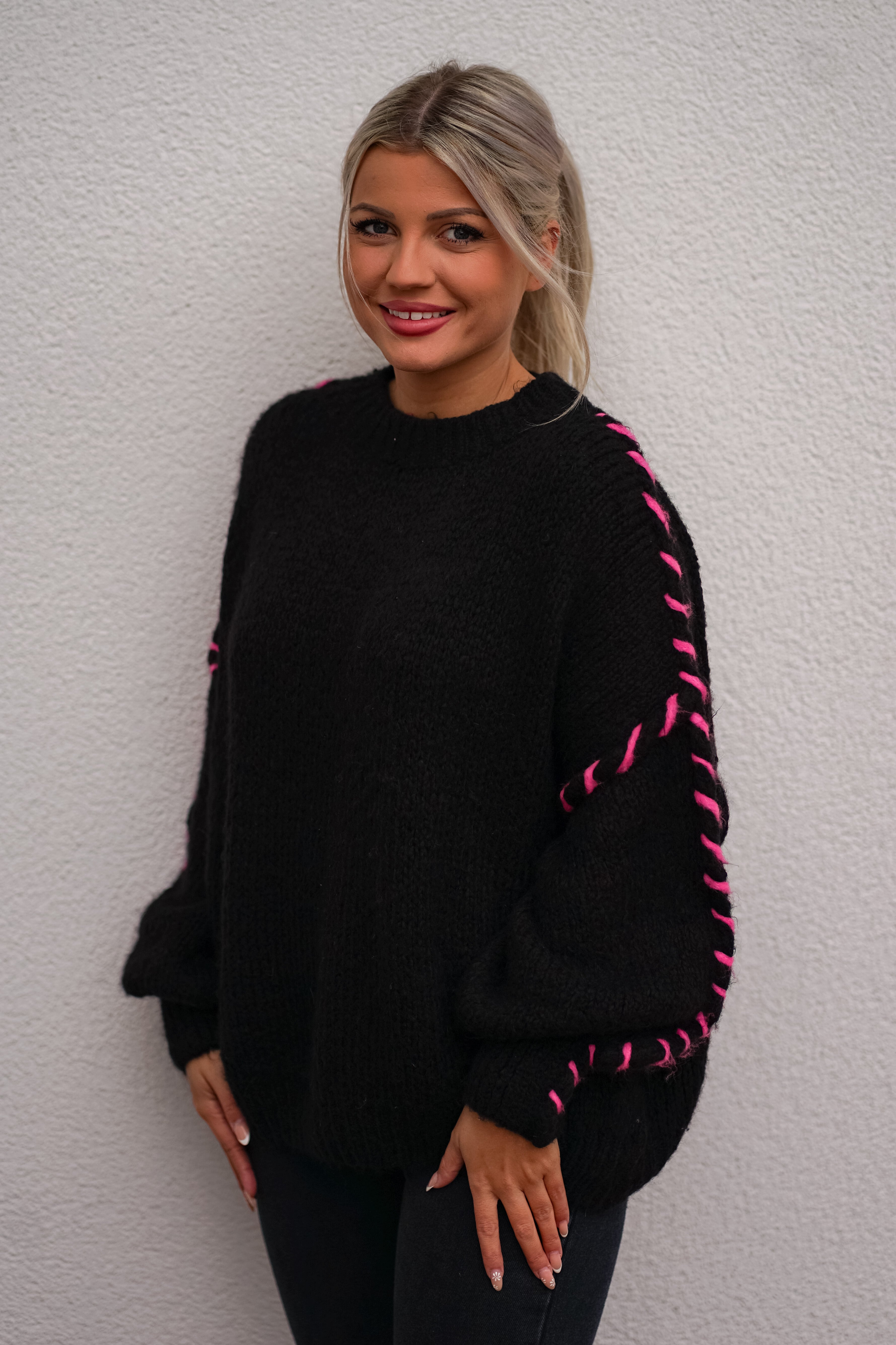 Pullover mit Kontrastnaht