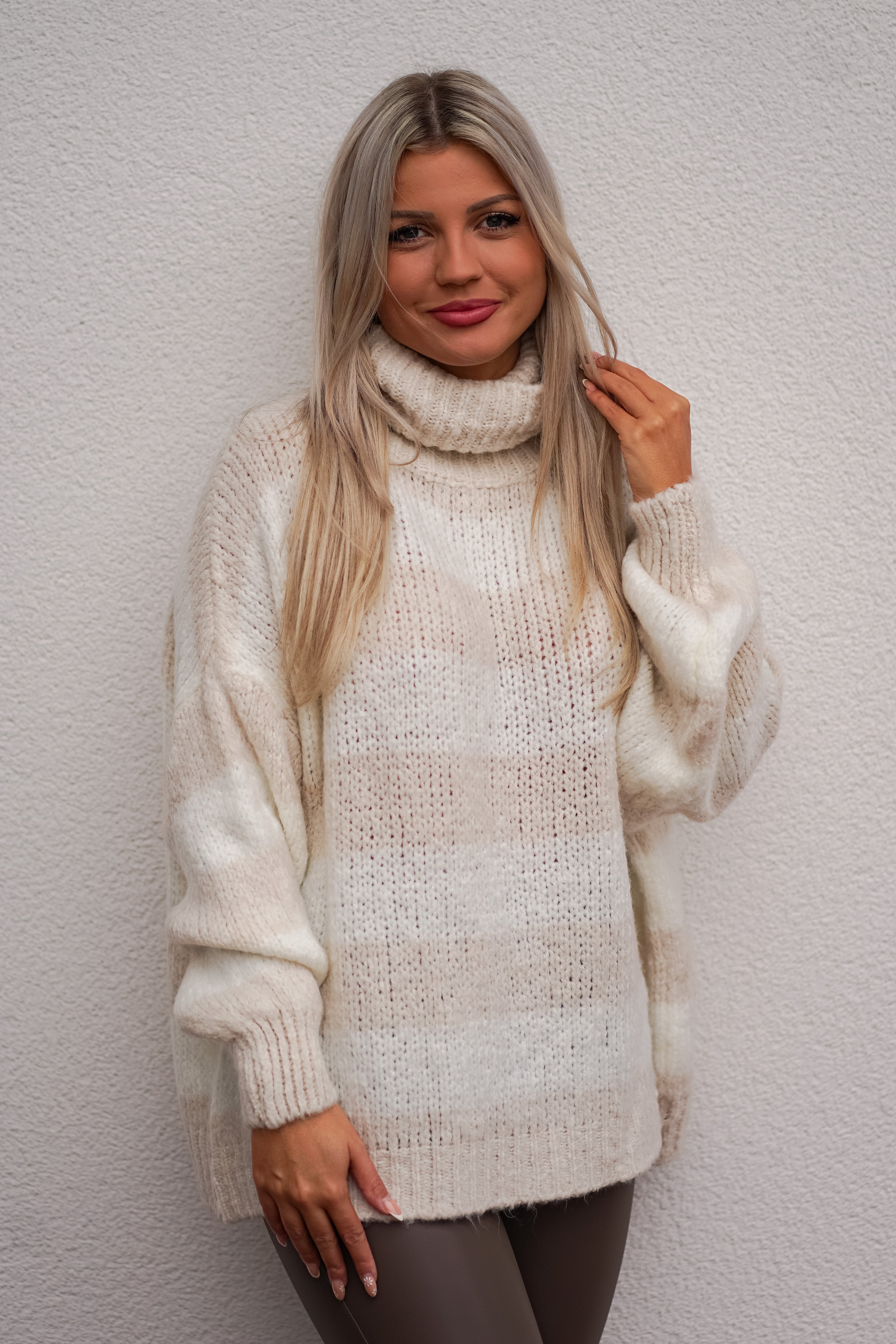 gestreifter Rollkragenpullover
