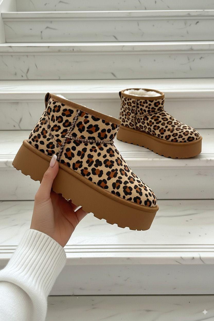 Gefütterte Boots mit Plateau „Helsinki“