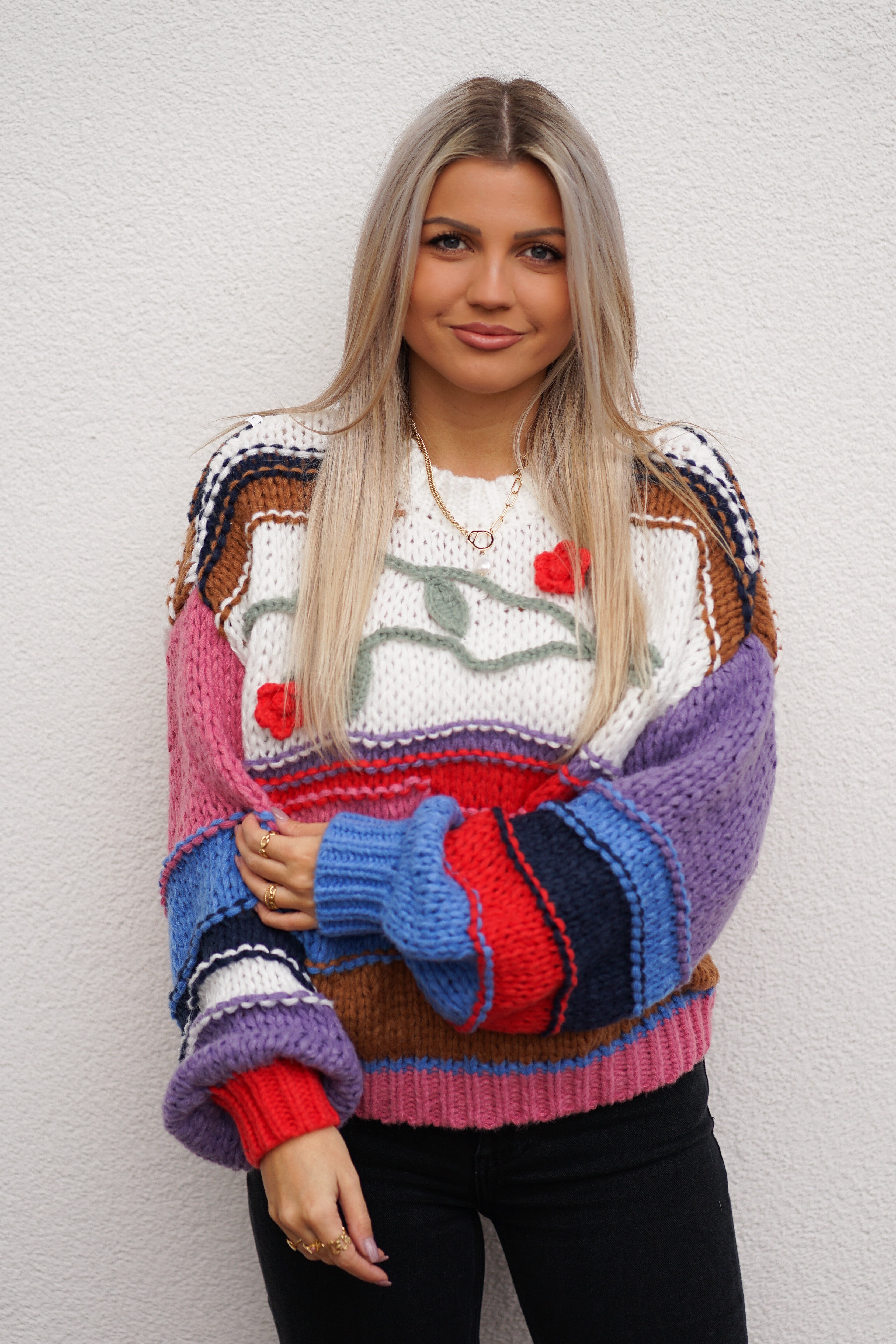 Pullover mit Strickmuster