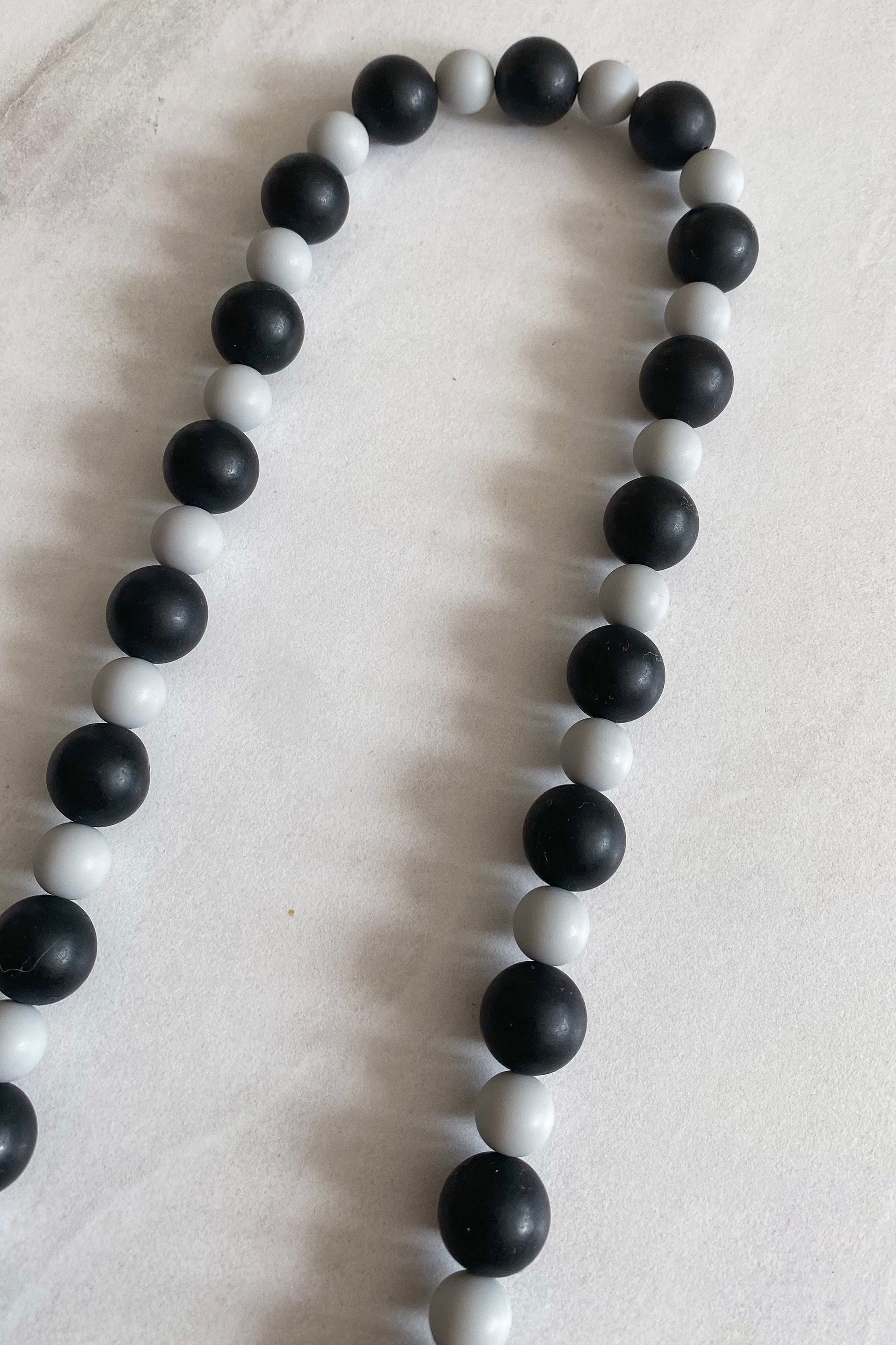 Handykette mit Kugeln