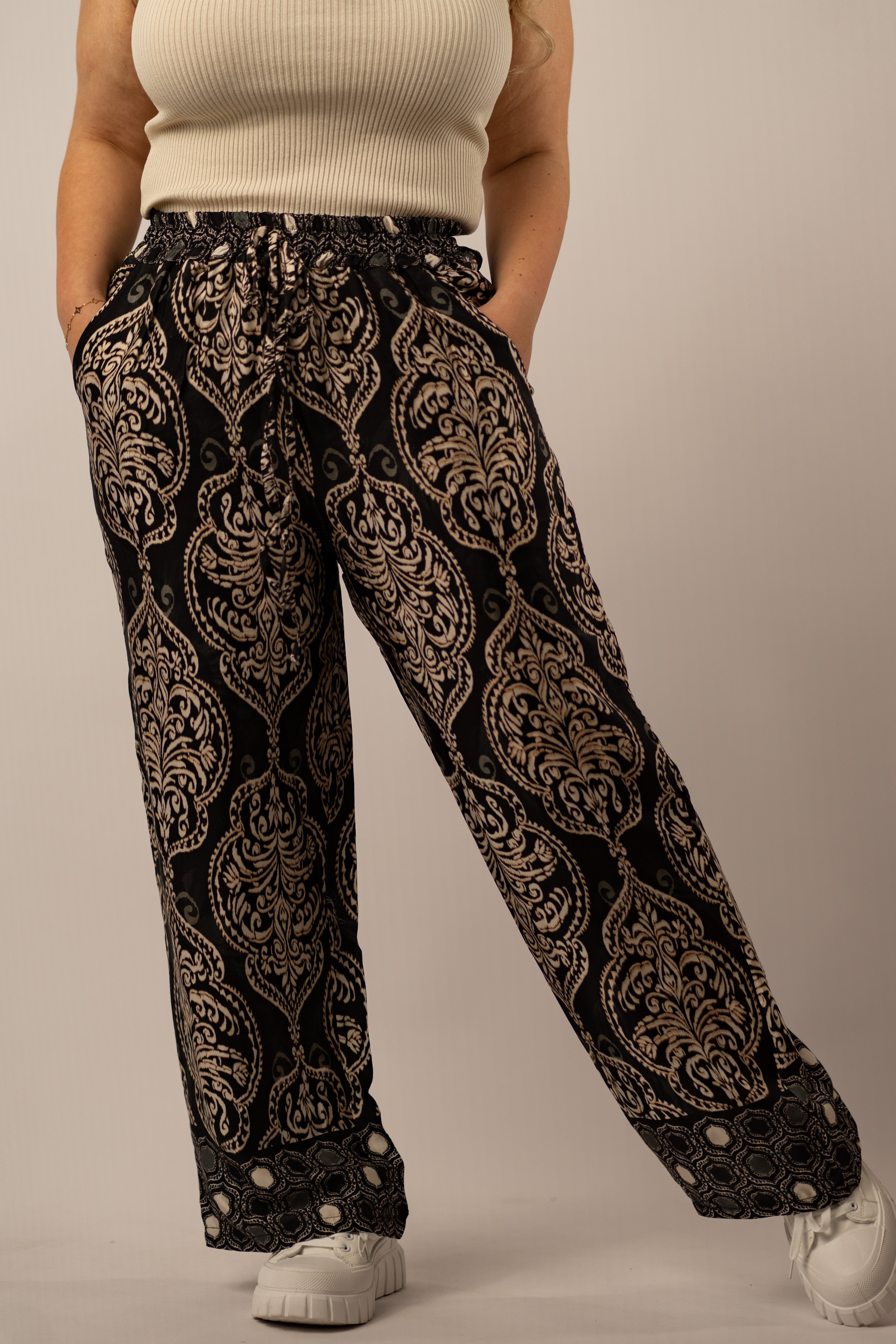 Stoffhose „Adira“