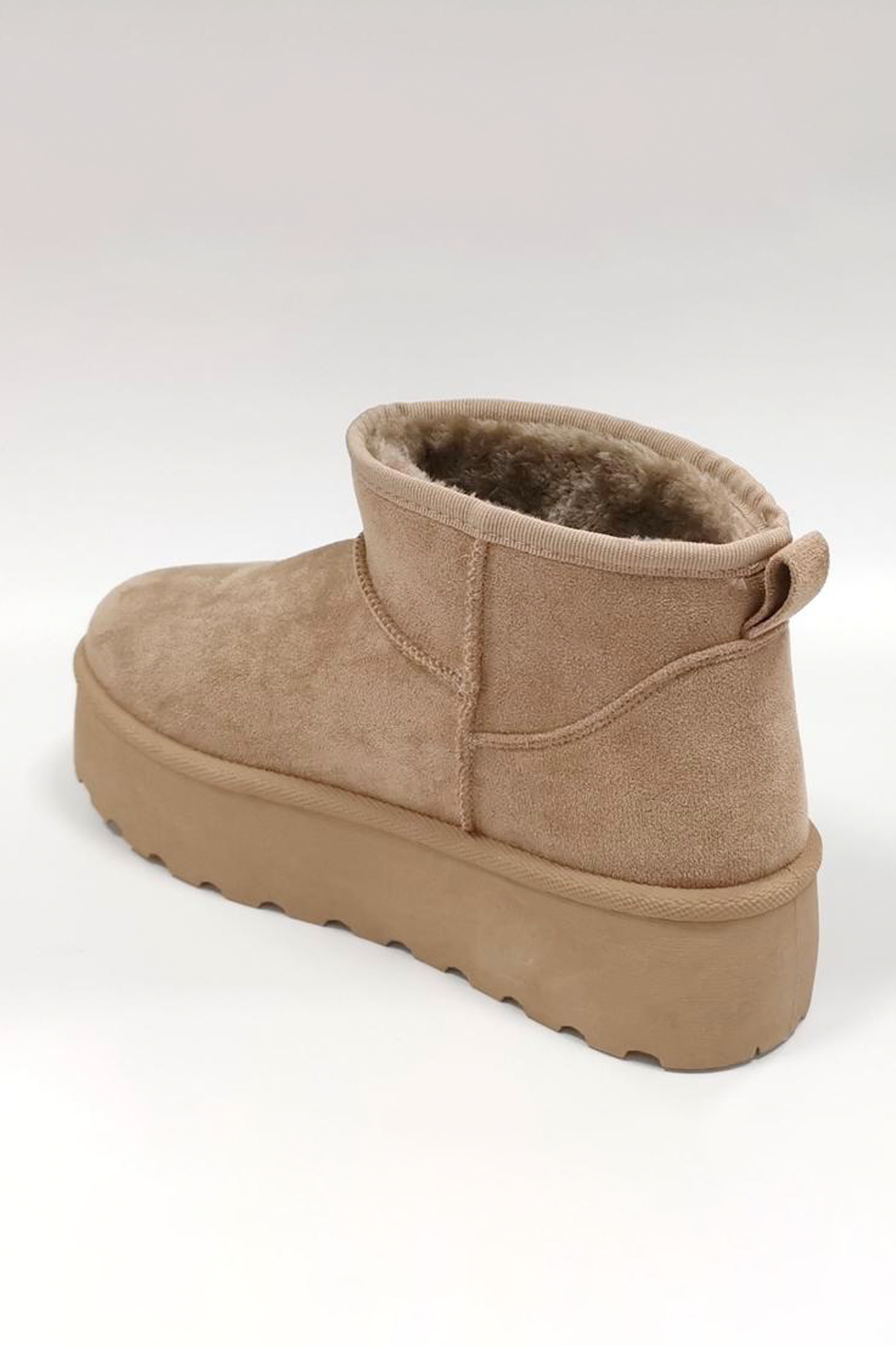Boots „Helsinki“ mit Plateau