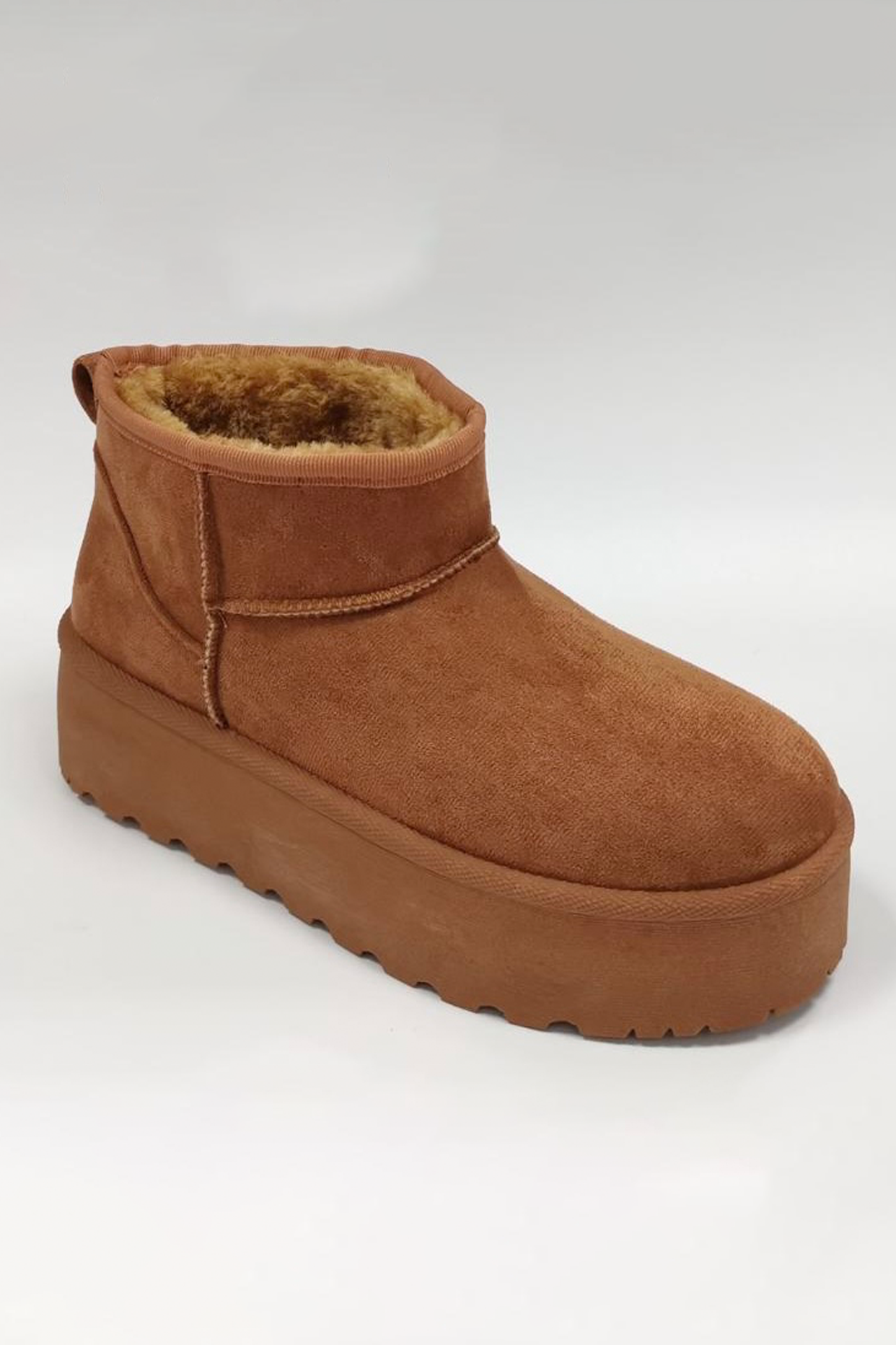Boots „Helsinki“ mit Plateau