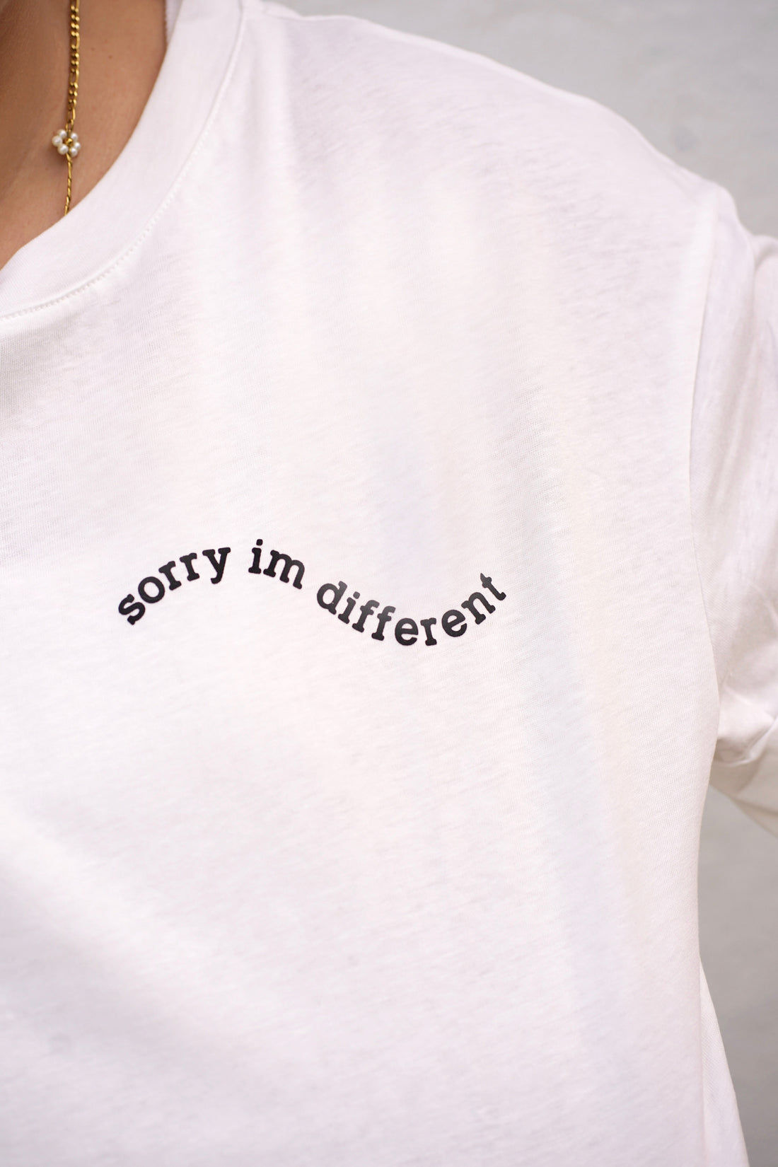 T-Shirt „different“