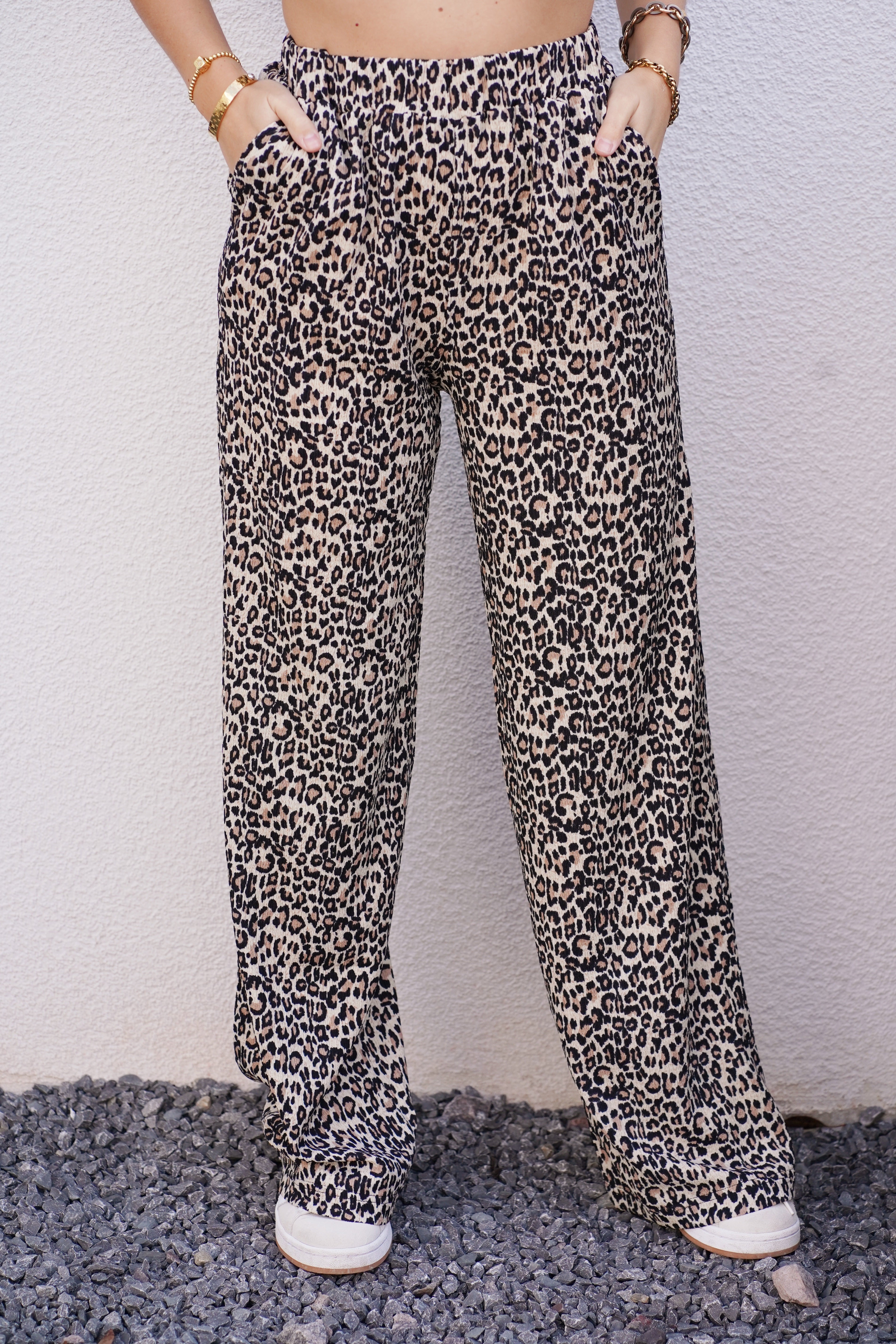 Hose mit Leopardenmuster