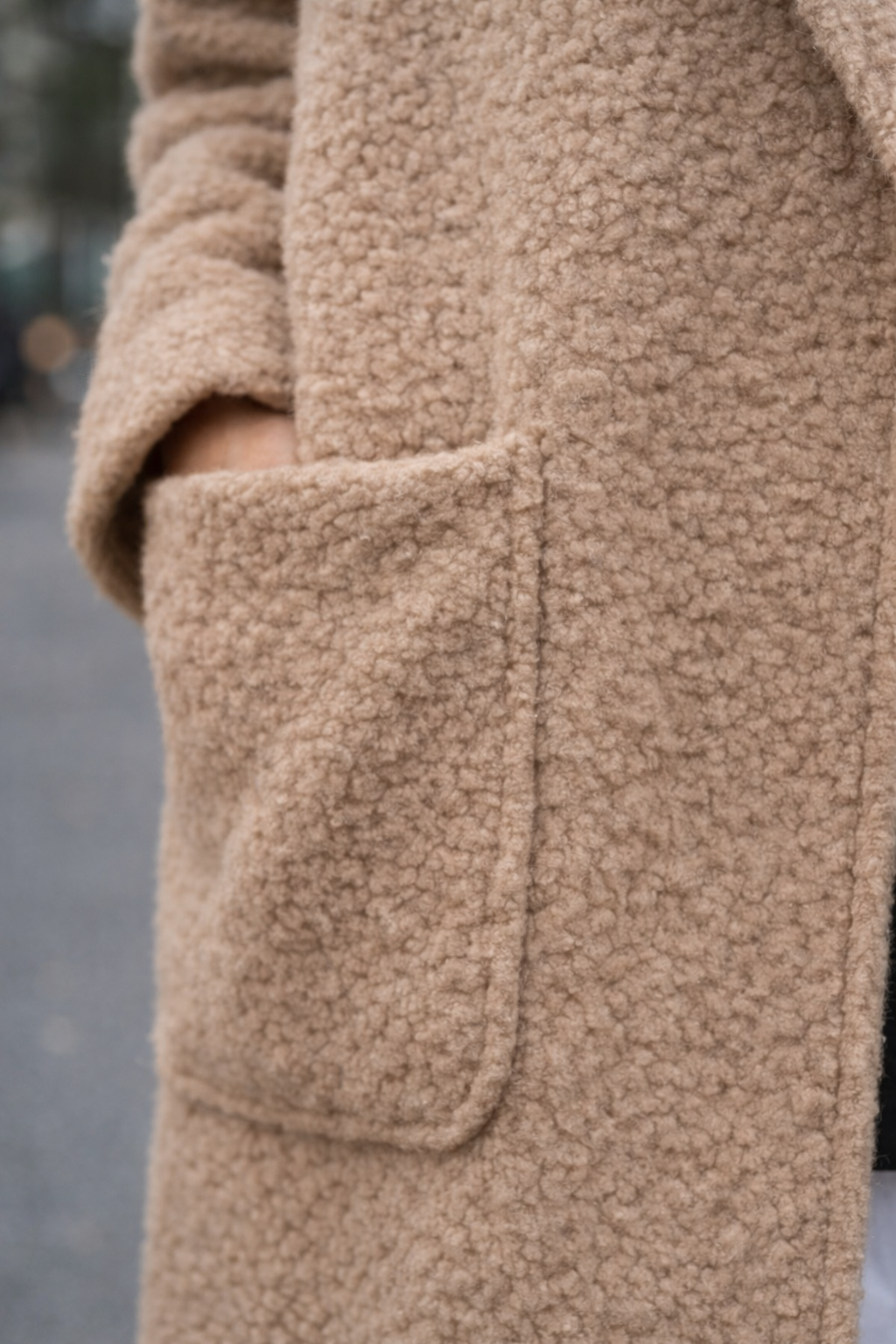 Cozy Teddy Long Mantel