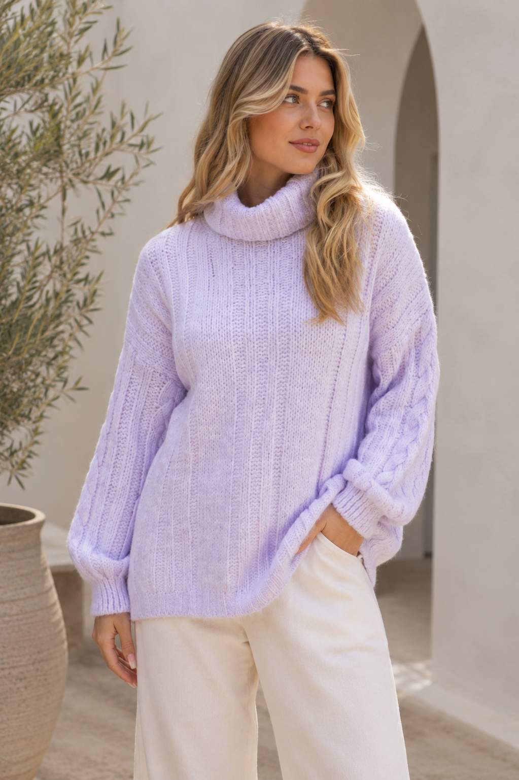 Rollkragenpullover gestrickt