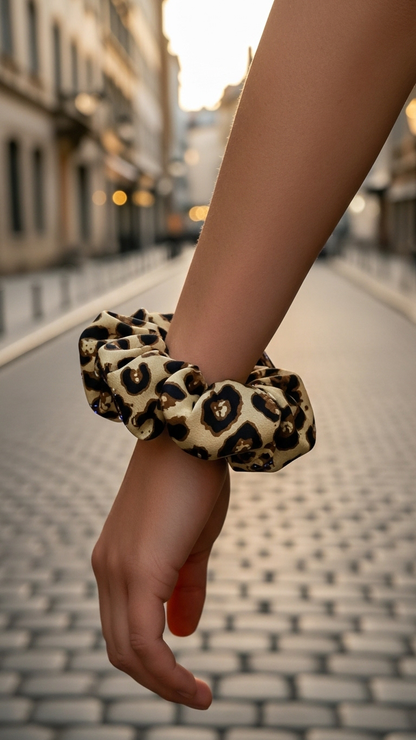 Satin-Haargummi „Wild Chic“