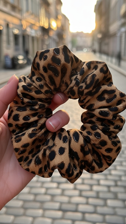 Satin-Haargummi „Wild Chic“