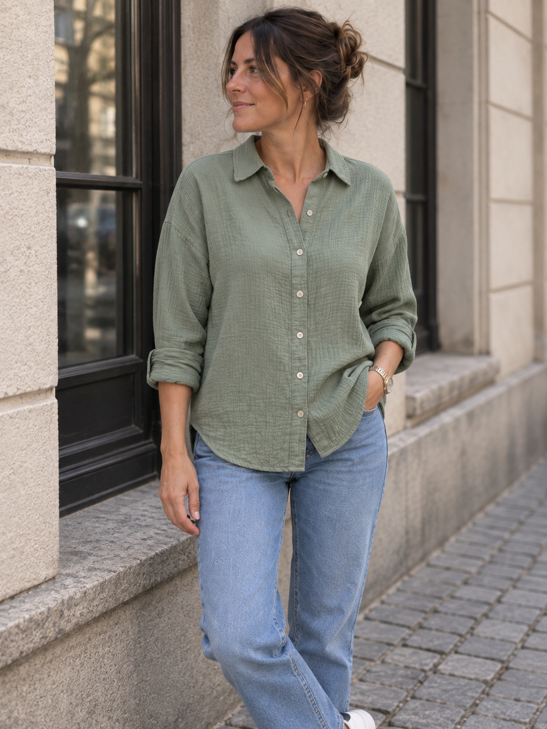 Musselin-Bluse aus Baumwolle in Khaki: Vorderansicht